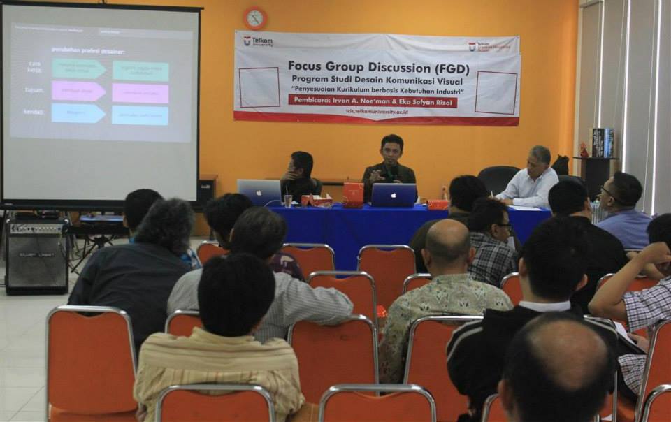 FGD DKV Penyesuaian Kurikulum Berbasis Kebutuhan Industri bersama Irvan A. Noe’man & Eka Sofyan Rizal