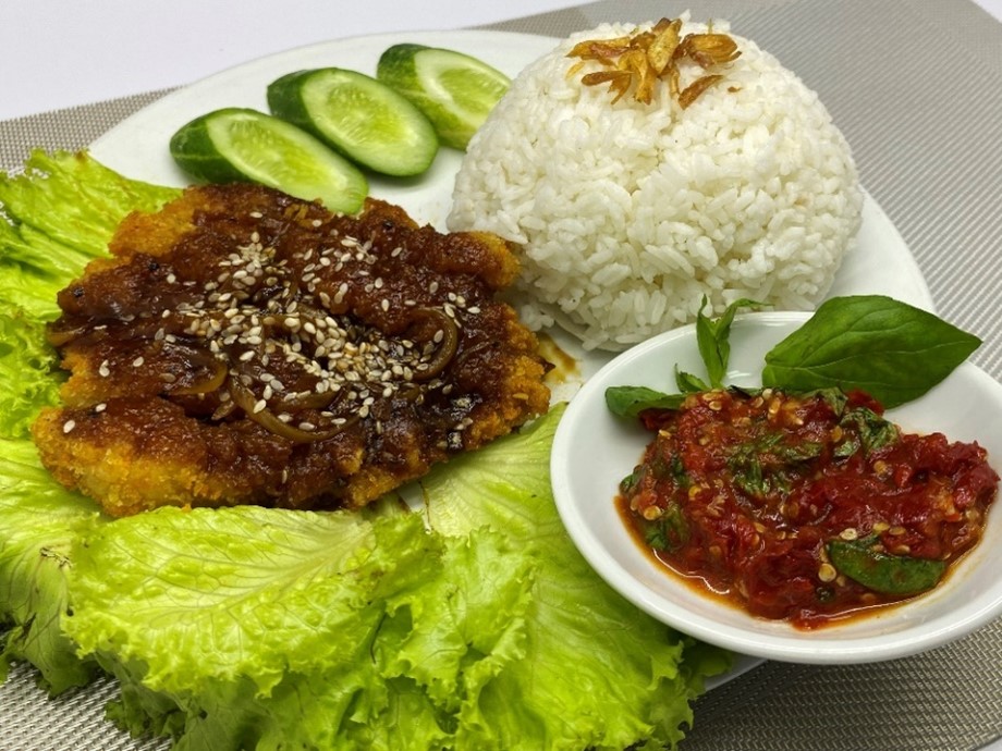 Latar fotografi produk Ayam geprek (Jumeno Food).