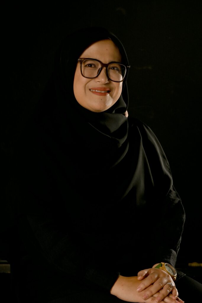 SITI HAJAR KOMARIAH