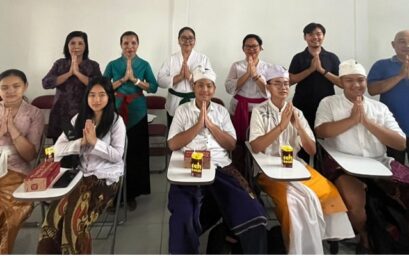 Pengabdian Masyarakat Universitas Telkom: Peningkatan Pembelajaran Agama dengan Motion Graphic di Lembaga Pendidikan Hindu Widya Dharma