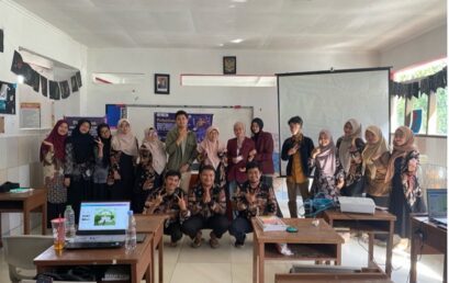 Pelatihan Pemanfaatan Canva Sebagai Media Pembelajaran untuk Guru Sekolah