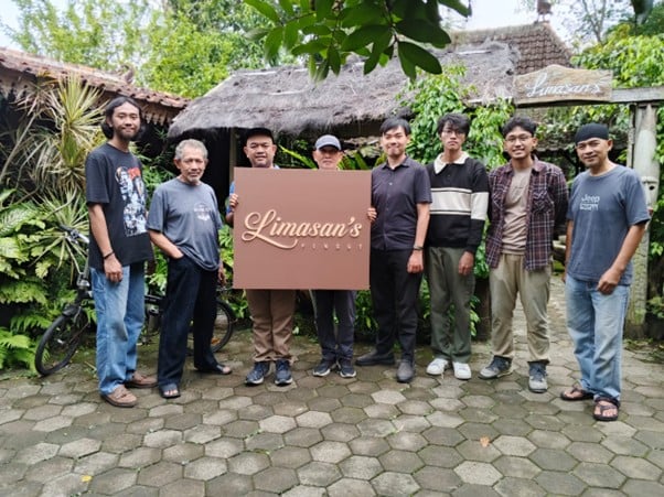 Perancangan dan Produksi Sign System Limasan’s Finest sebagai Upaya Peningkatan Layanan UMKM di Sumedang