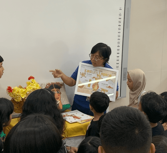 Pengembangan Media Interaktif untuk Literasi Budaya Anak di Perpustakaan Komunitas